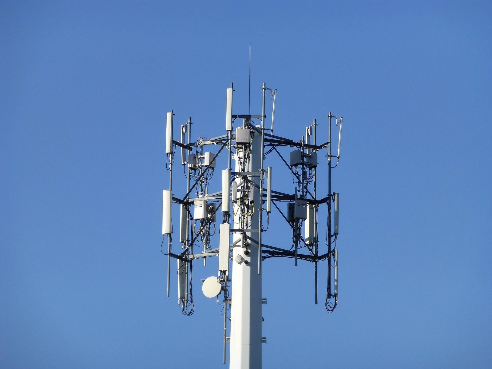 24/7 monitoring station security operations